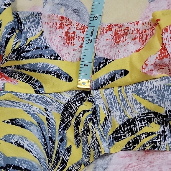 Leith Yellow Tropical Floral Mini Shorts Rompers/ XS - Picture 13 of 16